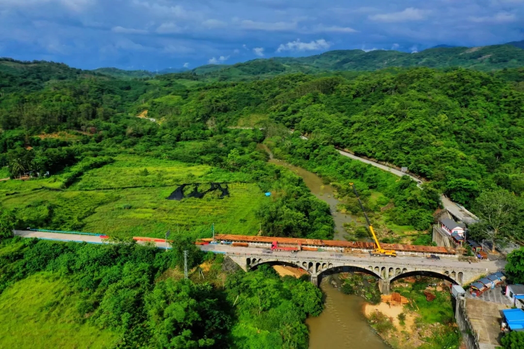 尊龙集团 (中国区)官方网站