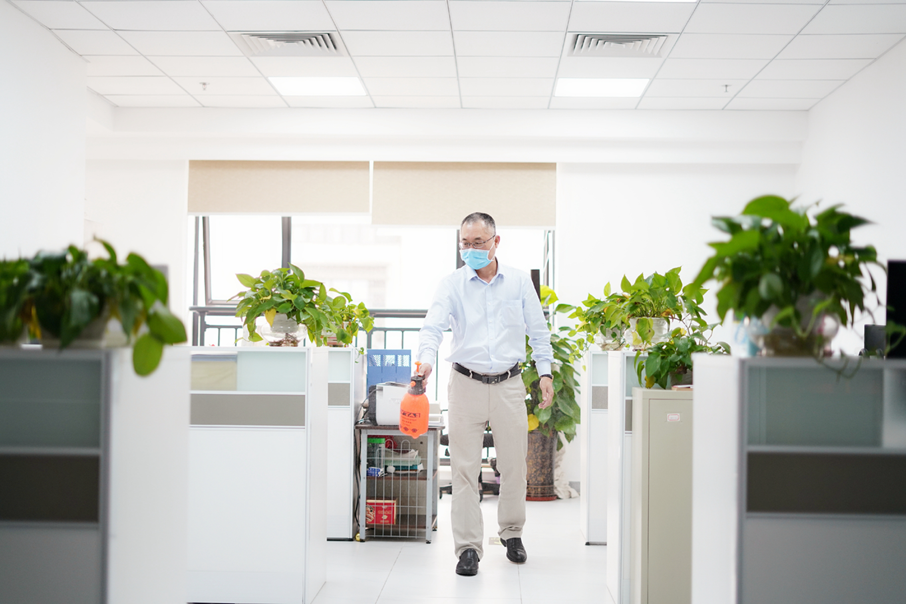 尊龙集团 (中国区)官方网站