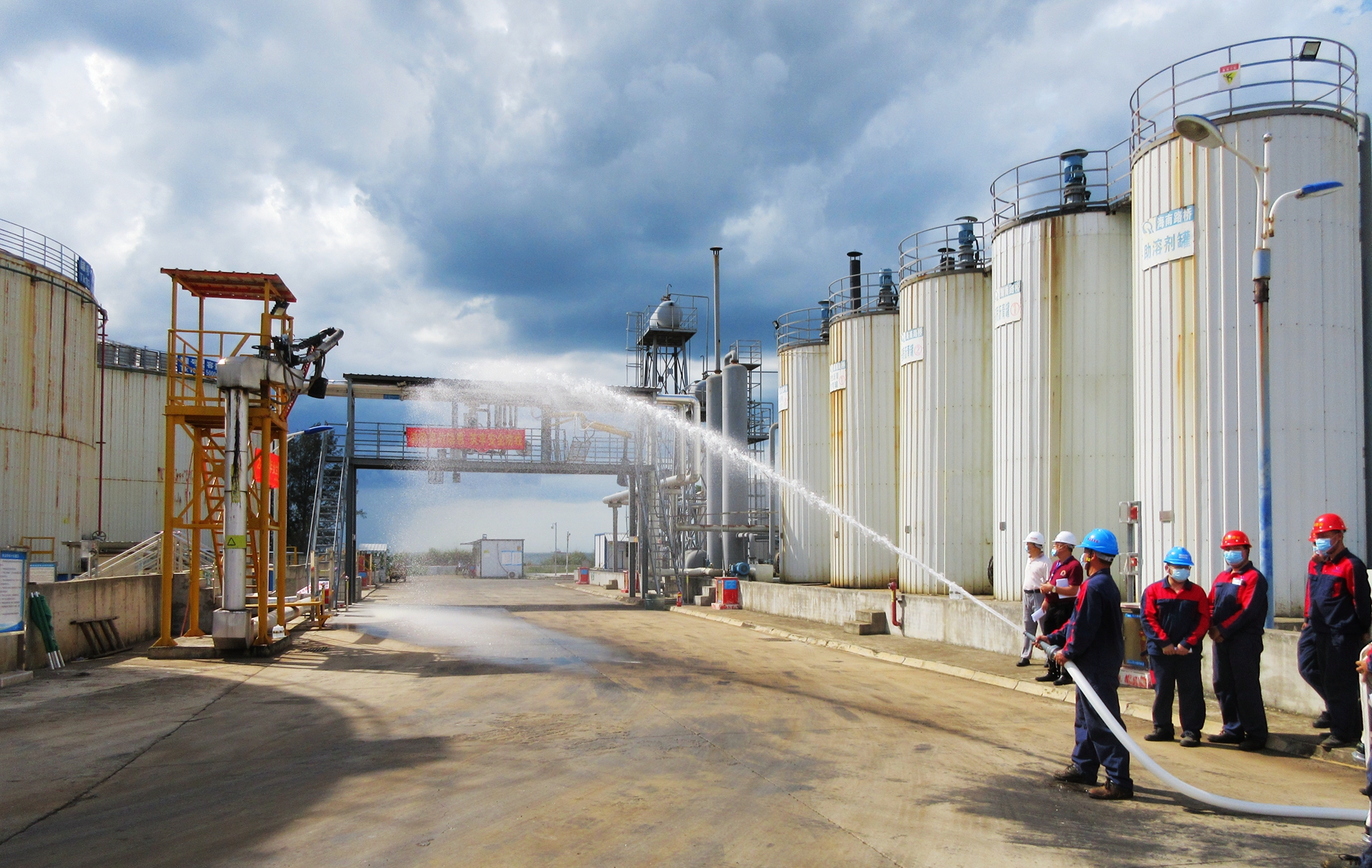 尊龙集团 (中国区)官方网站