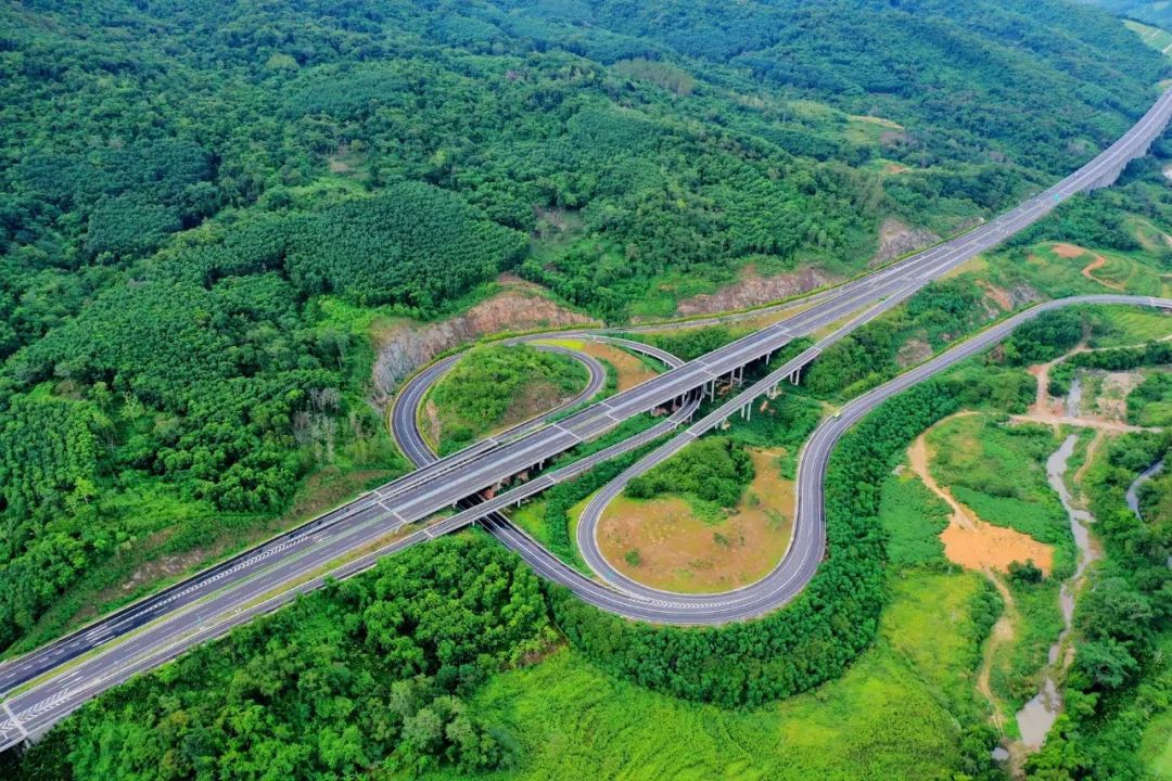 尊龙集团 (中国区)官方网站