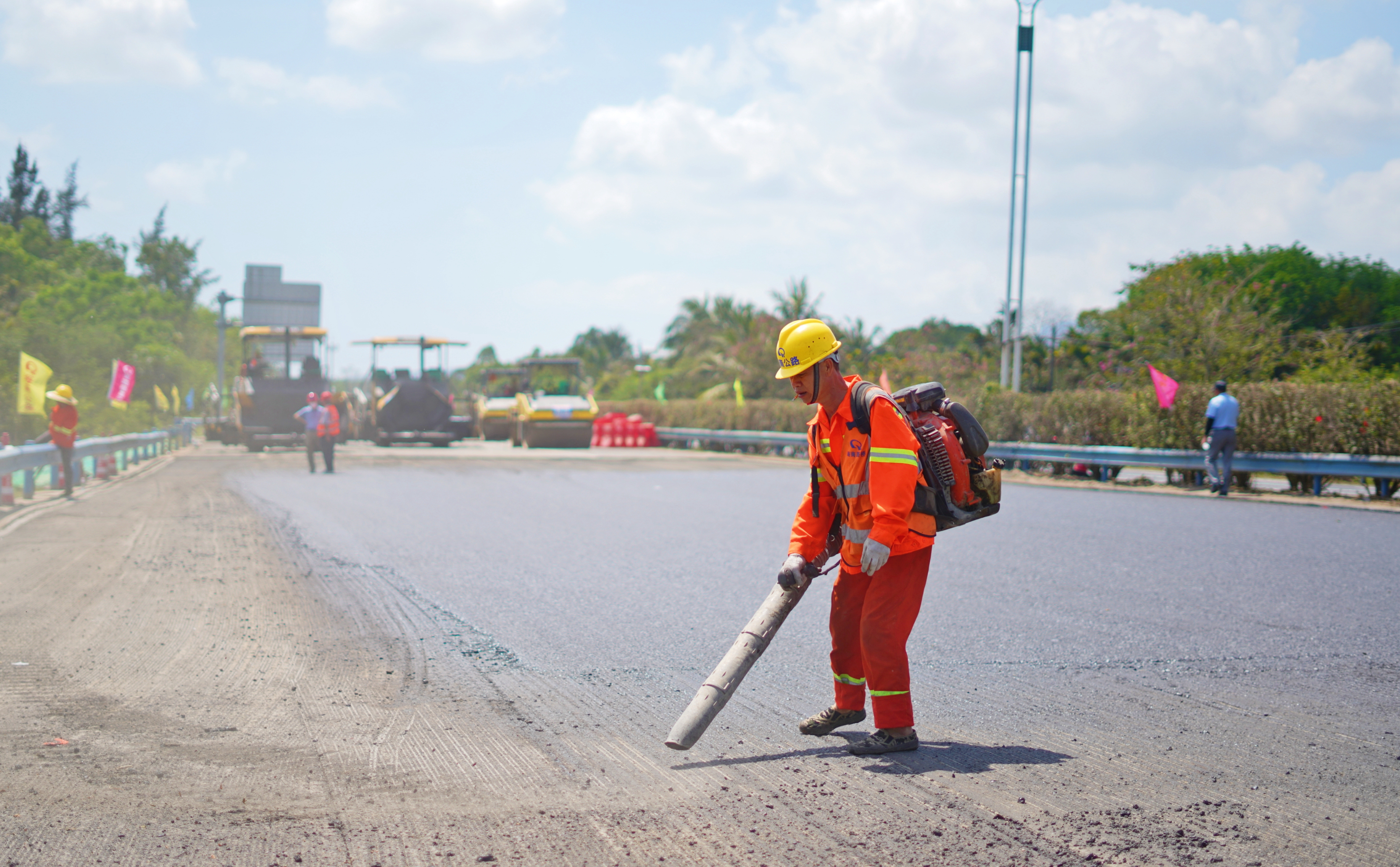 尊龙集团 (中国区)官方网站